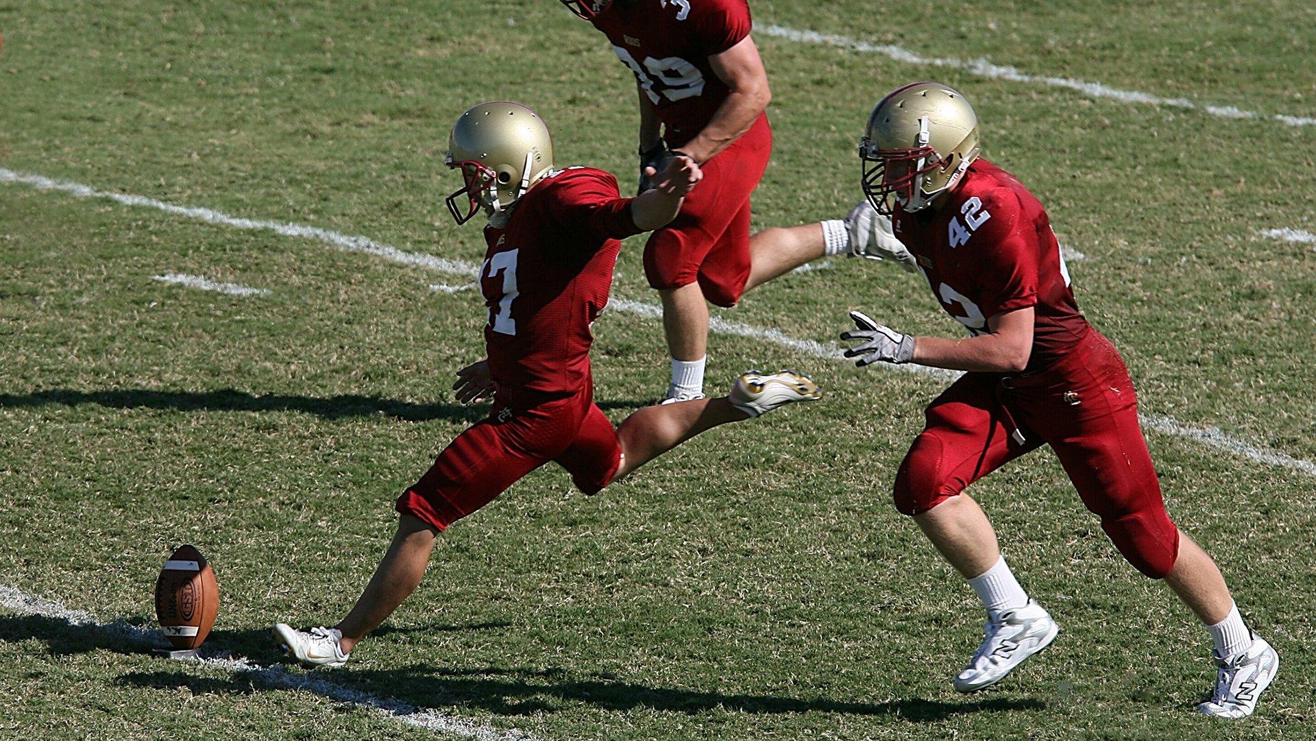 伊萨克 vs 哈兰德，英超每90分钟数据揭秘，纽卡神锋五维度压制曼城王牌