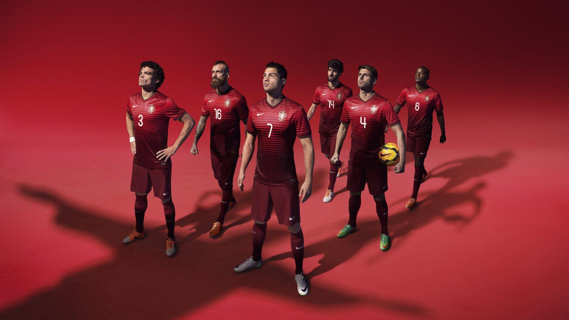 板仓滉转会阿贾克斯达成协议,税后年薪300万欧元,门兴转会费谈判进入关键阶段