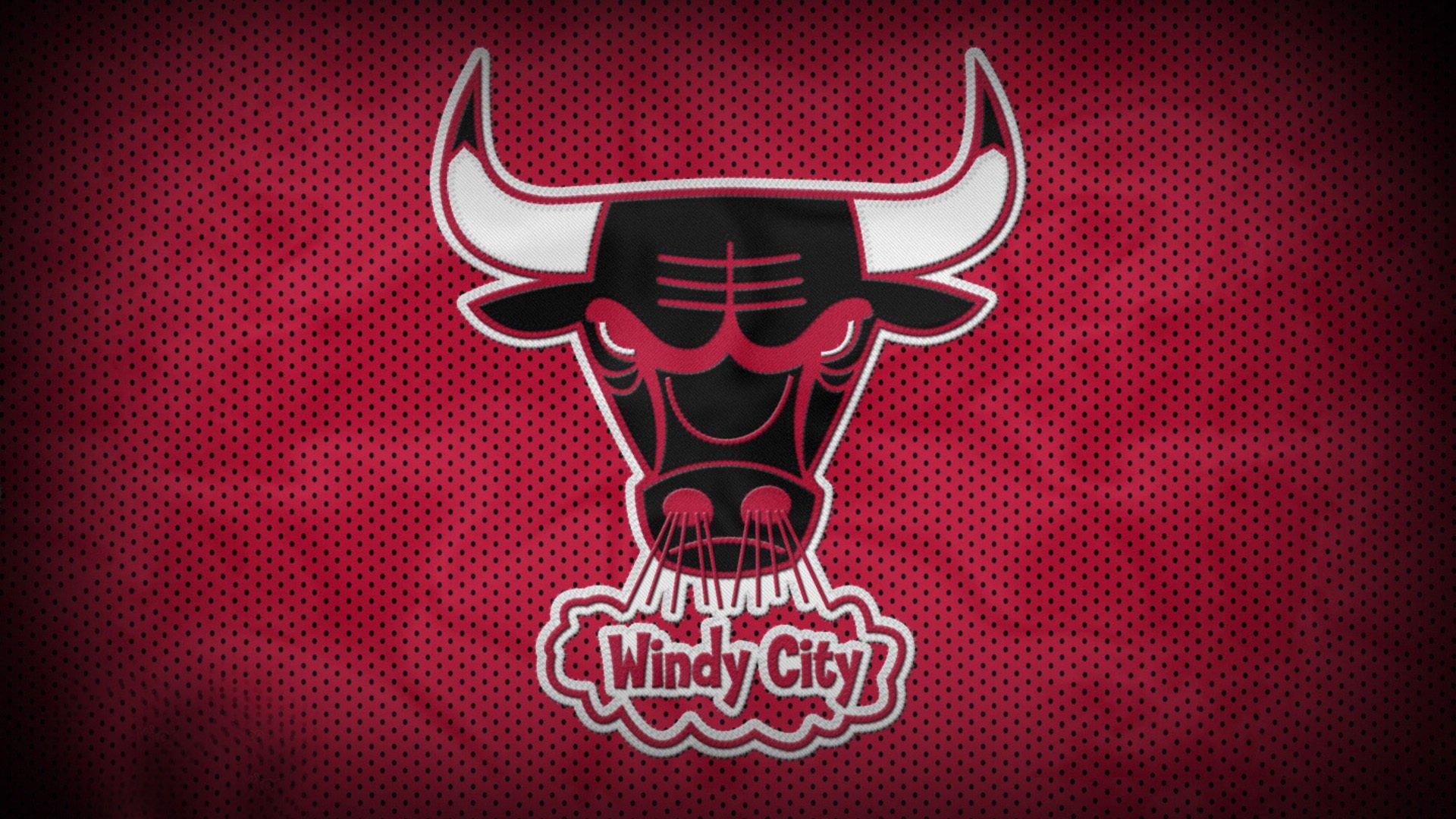 从黑白到蓝黑，一位尤文名宿的戏剧性转身，折射足坛忠诚与职业的边界